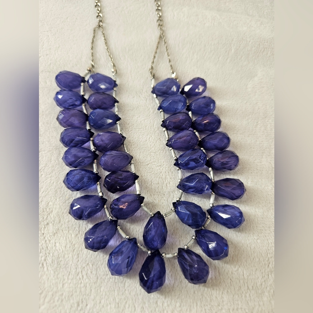 LOFT BEADED PURPLE  NECKLACE